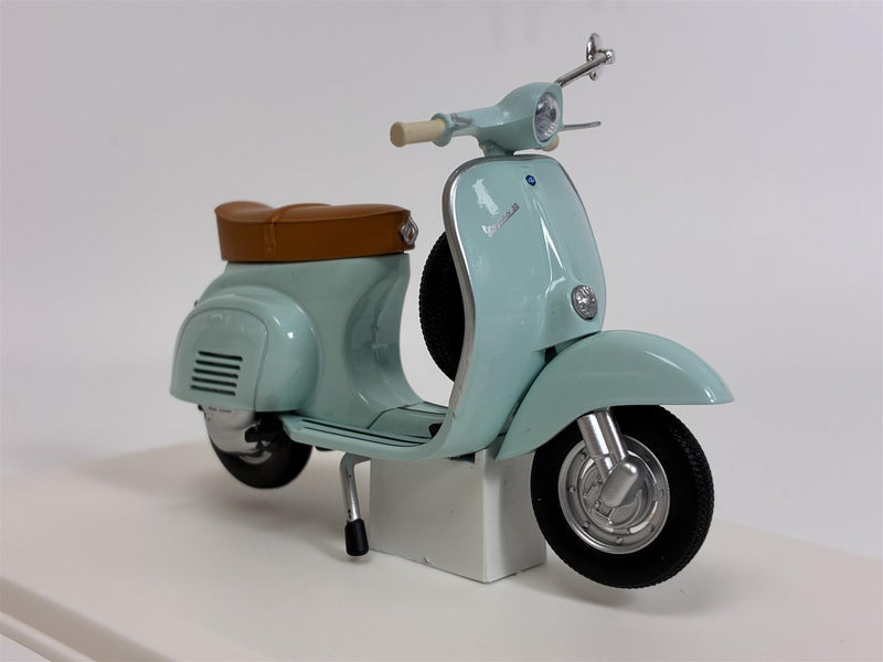 Vespa 50 N Acqua Marina Blue 1:18 Scale Norev 182081