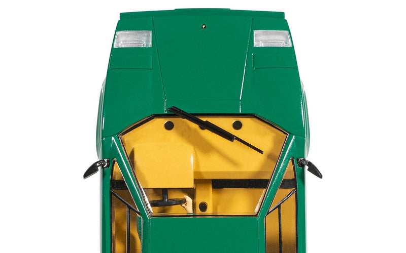 Lamborghini Countach Green Classic Street 1:32 Scale Scalextric C4500
