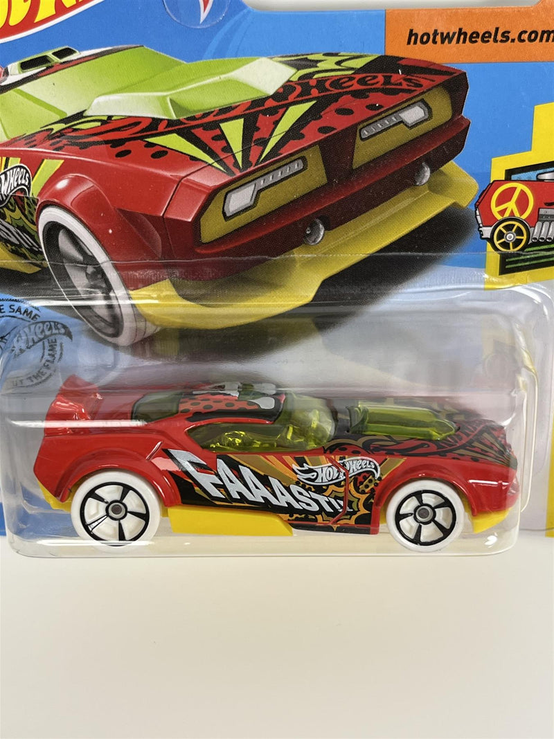 Hot Wheels Fast Fish HW Art Cars 1:64 Scale FYC21D520 B14