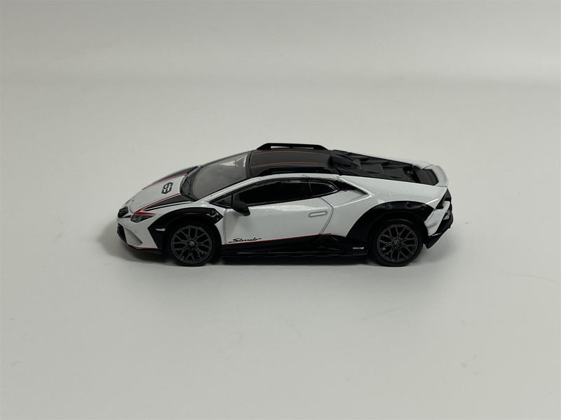 Lamborghini Huracan Sterrato Bianco Asopo RHD 1:64 Scale Mini GT MGT00763R