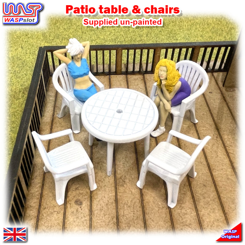 Slot Car Trackside Scenery Patio Table and 4 x Chairs 1:32 Scale Wasp