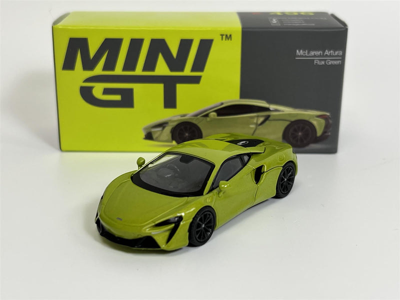 McLaren Artura Flux Green RHD 1:64 Scale Mini GT MGT00496R