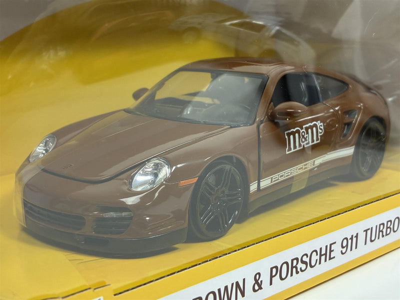M&Ms Brown Figure and Porsche 911 Turbo 1:24 Scale Jada 34624