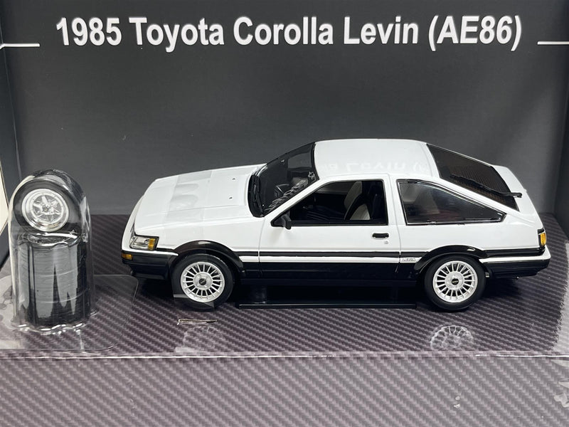 Toyota Corolla Levin 1985 AE86 White 1:24 Scale Sun Star 51001