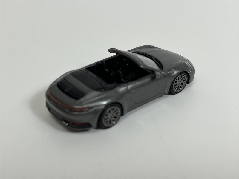 Porsche 911 Carrera 4S Cabriolet 2019 Grey Metallic 1:87 Scale Minichamps 870068331