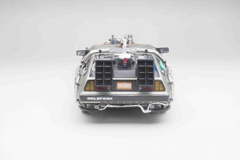 Back To The Future Part III Time Machine 1:18 Scale Sun Star 2714