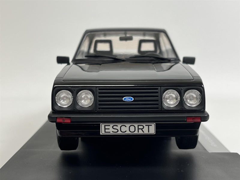 Ford Escort MK II RS 2000 Black 1:18 Scale Model Car Group MCG18405