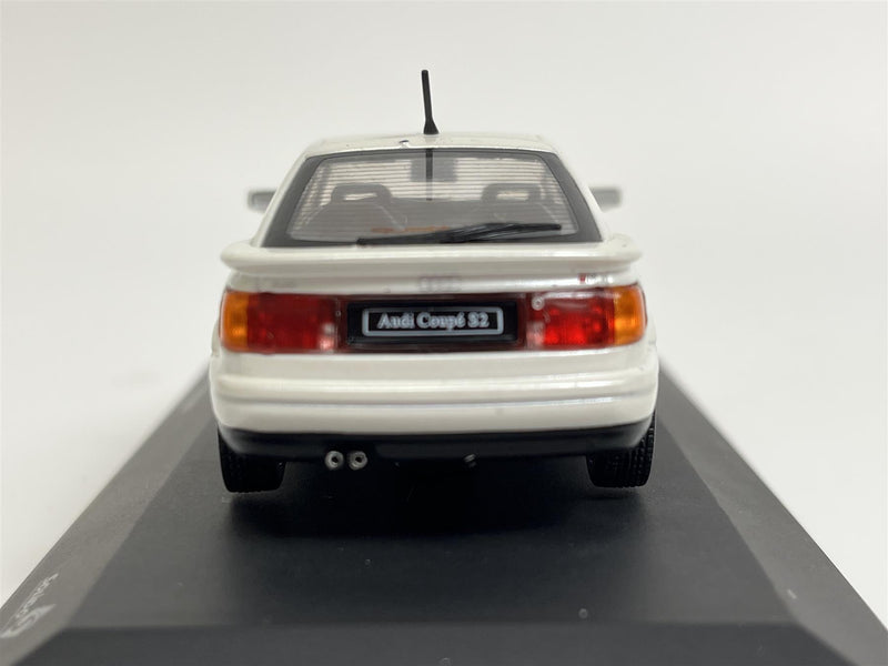 1992 Audi Coupe S2 2226ccm 5cyl Turbo White 1:43 Scale Solido 4312202