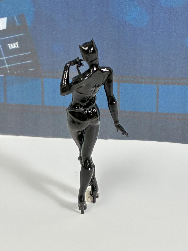 Cat Woman 1:43 Scale Painted Figure Cartrix CTPL060