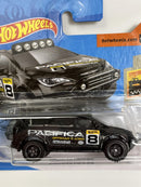 Hot Wheels Chrysler Pacifica Baja Blazers 1:64 Scale GHD84D521 B12