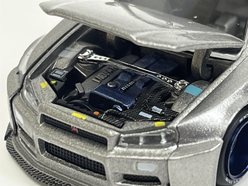 Nissan Skyline GT R R34 Kaido Works Shinjuku V1 1:64 Mini GT KHMG143