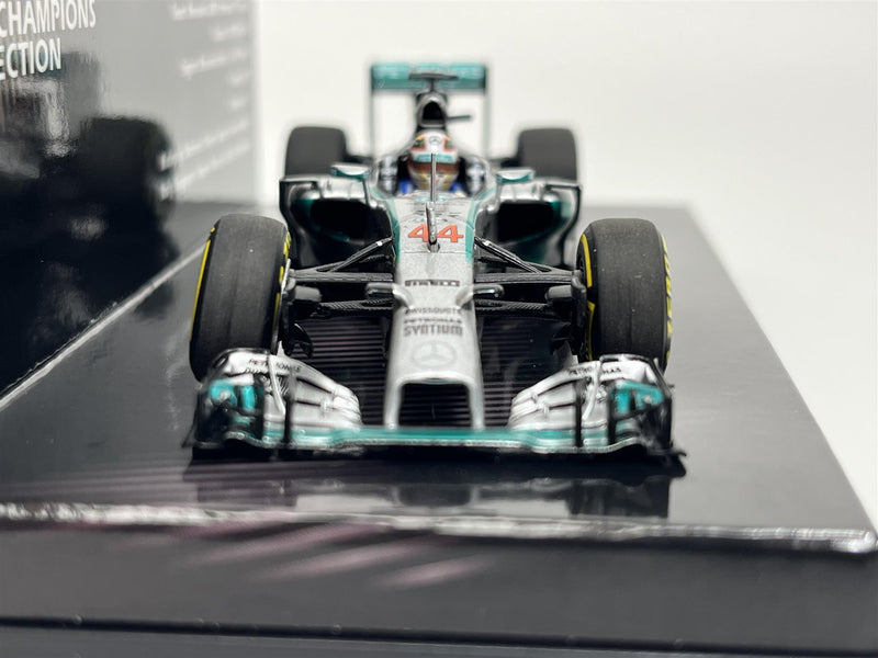 Lewis Hamilton WC 2014 Mercedes AMG Petronas F1 Team 1:43 Scale Minichamps 436140044