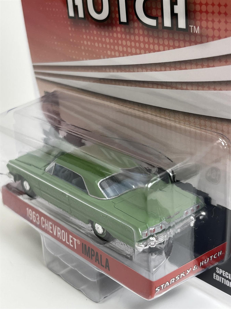 Starsky and Hutch 1963 Chevrolet Impala 1:64 Scale Greenlight 44955A