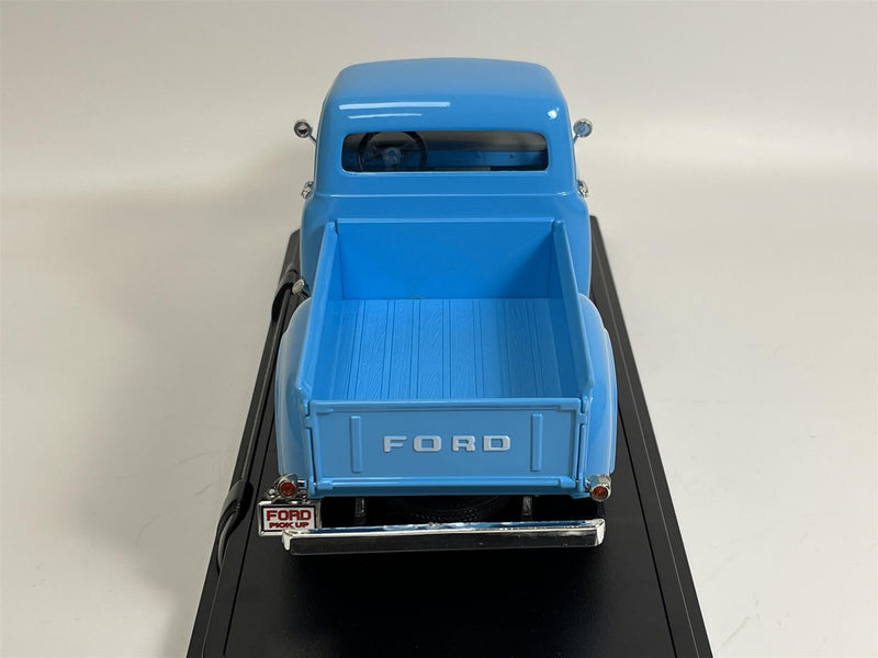 1953 Ford F-100 Pick Up Light Blue 1:18 Scale Road Signature Collection 92148b
