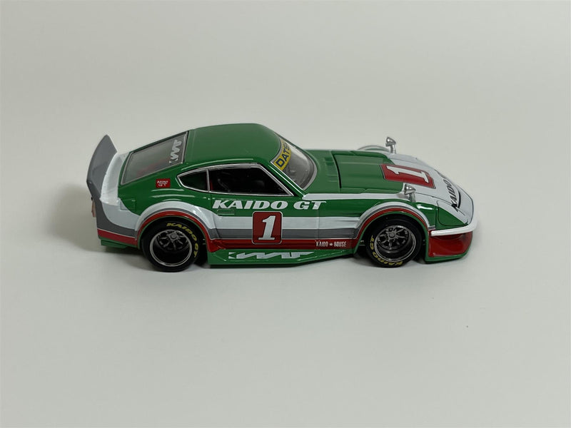 Datsun Kaido Fairlady Z Kaido GT V2 1:64 Scale Kaido House Mini GT KHMG030