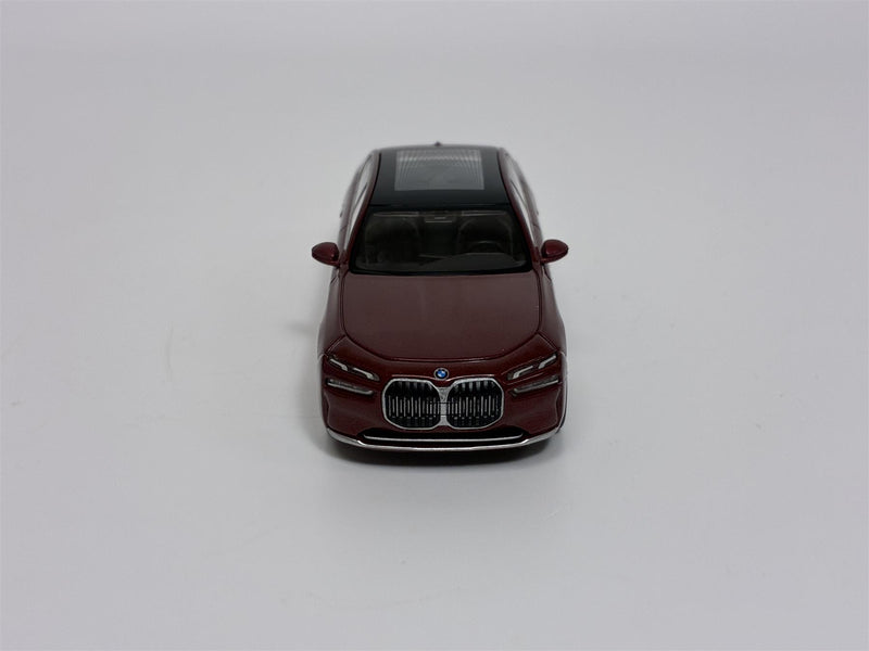 BMW i7 xDrive60 Aventurin LHD 1:64 Scale Mini GT MGT00952L