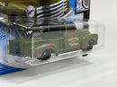 Hot Wheels 1952 Chevy Rod Squad 1:64 Scale GHG01M522 B9