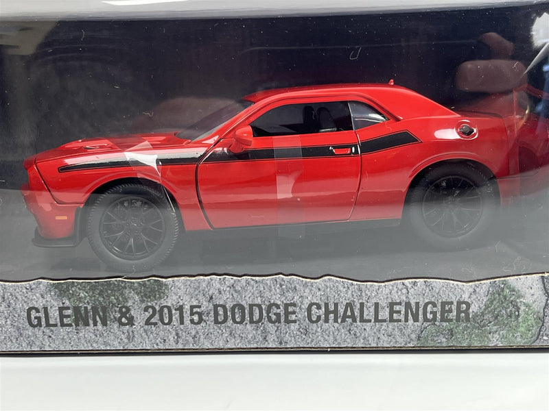 The Walking Dead Glenn and 2015 Dodge Challenger SRT Hellcat 1:24 Jada 35185
