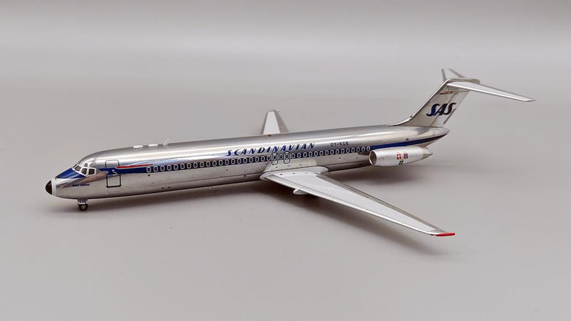 SAS DC-9-41 OY-KGS Polished With Stand Map 1:200 Scale Inflight200 IF941SK0724P