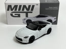 Nissan Fairlady Z Version ST 2023 Everest White RHD 1:64 Scale Mini GT MGT00598R