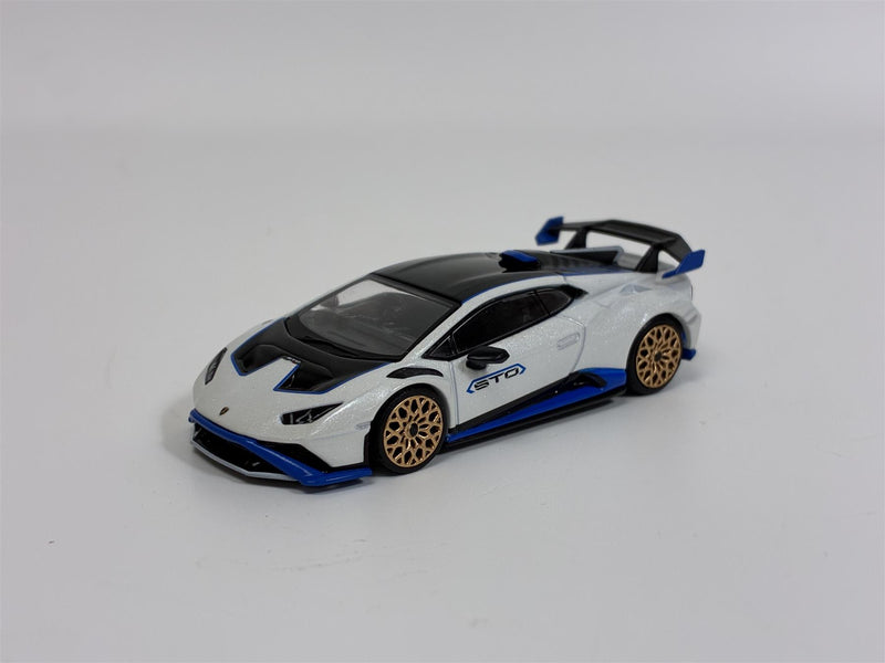 Lamborghini Huracan STO Bianco Asopo RHD 1:64 Scale Mini GT MGT00788R