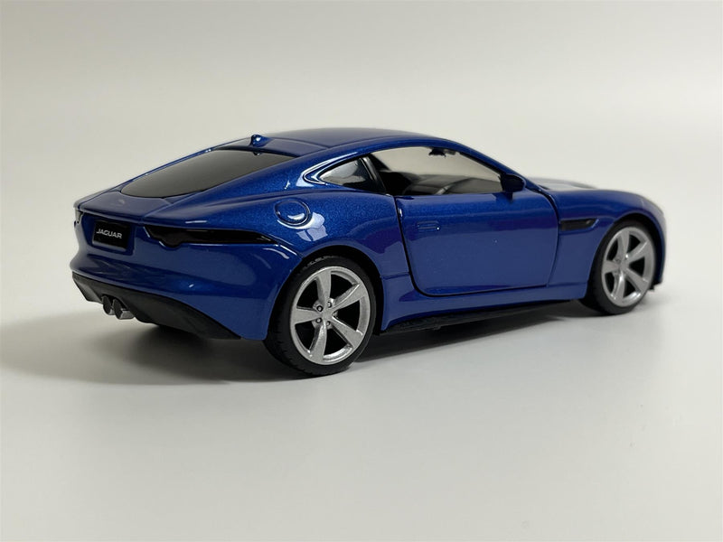 Jaguar F Type Blue LHD 1:36 Scale Pull & Go Tayumo 36100031