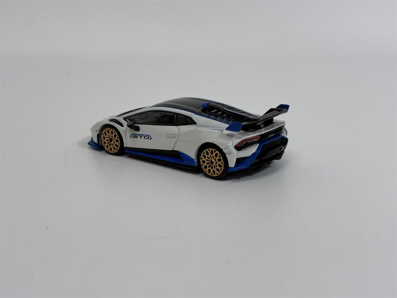 Lamborghini Huracan STO Bianco Asopo RHD 1:64 Scale Mini GT MGT00788R
