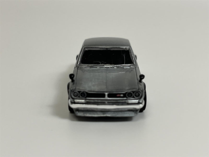 Nissan Skyline 2000 GT R KPGC10 Silver 1:64 Scale Tarmac Works T64G043SL
