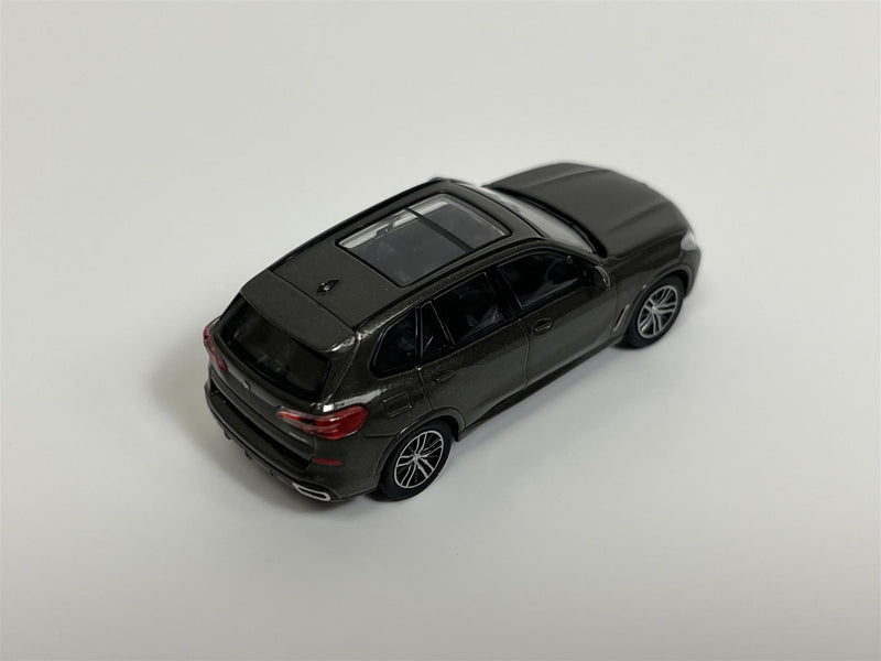 BMW X5 2019 Beige Metallic 1:87 Scale Minichamps 870029200