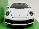 Porsche 911 Carrera 4S White 1:24 Welly 24099W