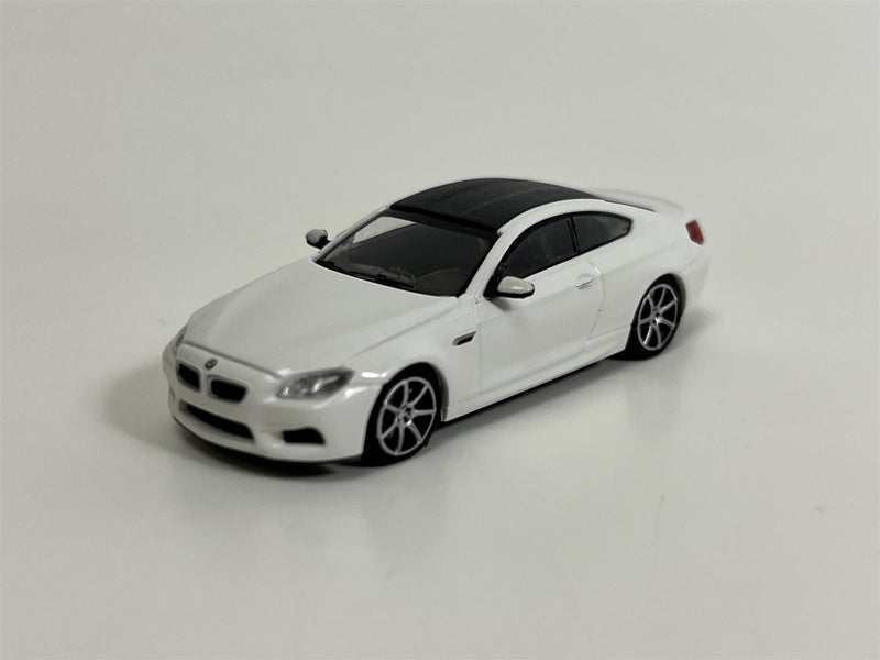 BMW M6 Coupe 2015 White 1:87 Scale Minichamps 870027300