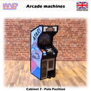 arcade machine pole position 1:32 track side scenery pub bar game retro wasp