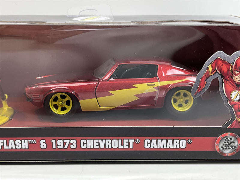 the flash figure and 1973 chevrolet camaro 13cm jada 3003