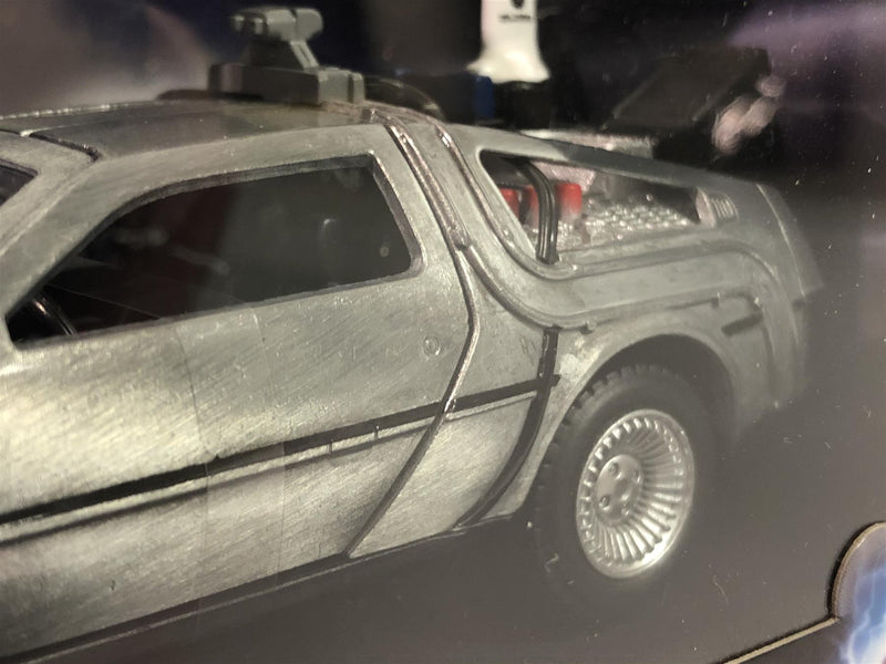 back to the future part ii delorean 1:32 scale jada 30541 boxed