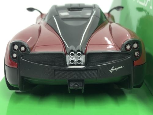 pagani huayra red 2017 1:24-27 scale welly 24088r new boxed