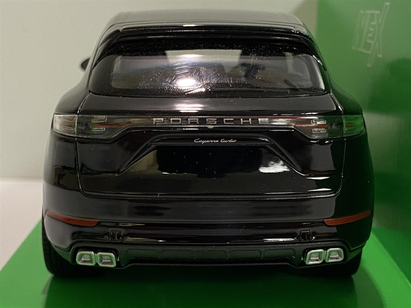 porsche cayenne turbo black  1:24 scale welly 24092blk