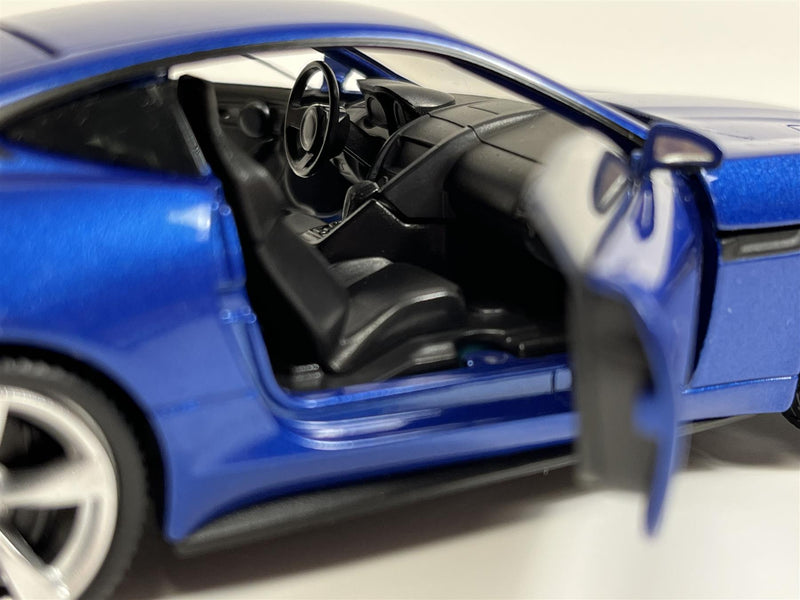 Jaguar F Type Blue LHD 1:32 Scale Light & Sound Tayumo 32110023