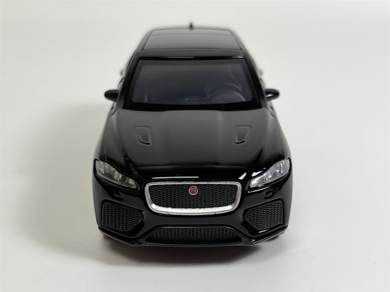 Jaguar F Pace Black LHD 1:36 Scale Pull & Go Tayumo 36100026