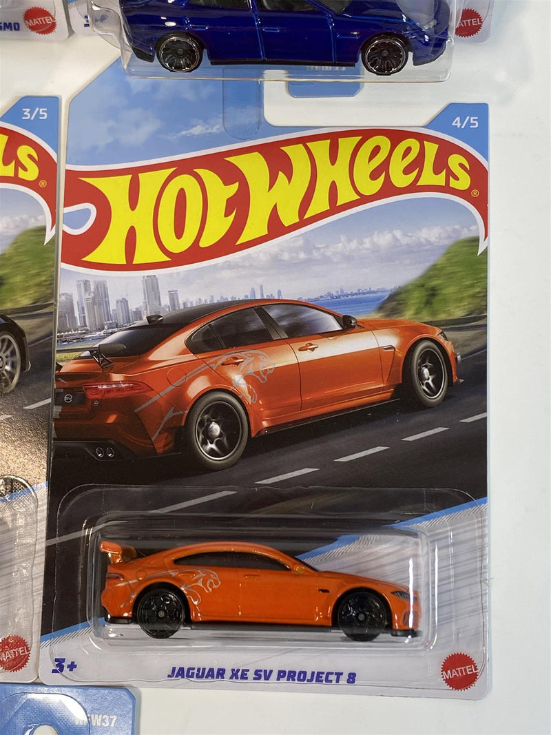 hot wheels luxury sedans 5 car set 1:64 scale hfw37 979u