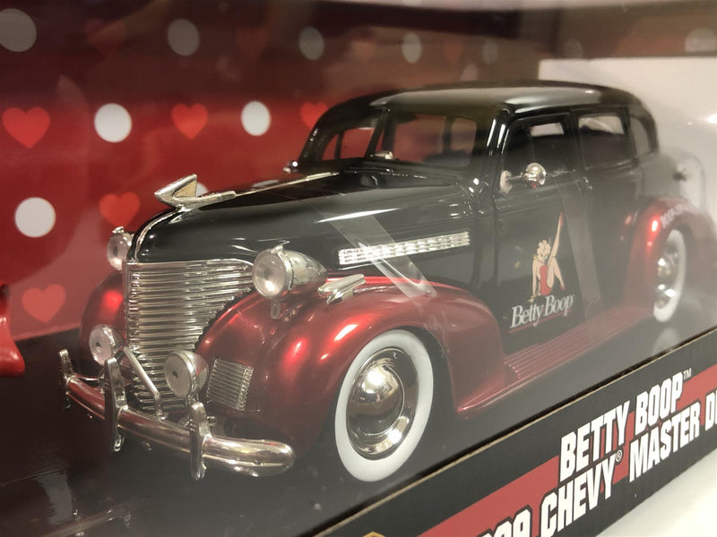 betty boop figure and 1939 chevy master deluxe 1:24 scale jada 30695