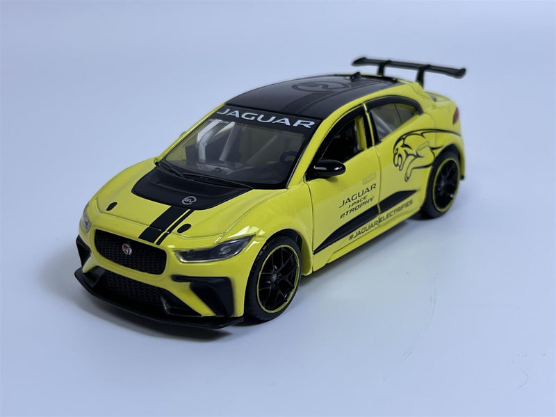 Jaguar I Pace E Trophy LHD Yellow 1:36 Tayumo 36100023