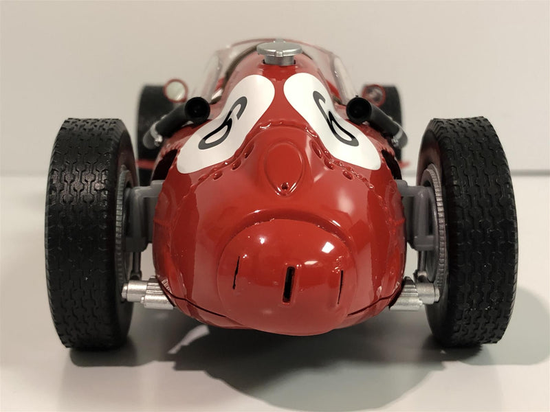 1958 ferrari dino 246 f1 no6 mike hawthorn 1:18 scale cmr162