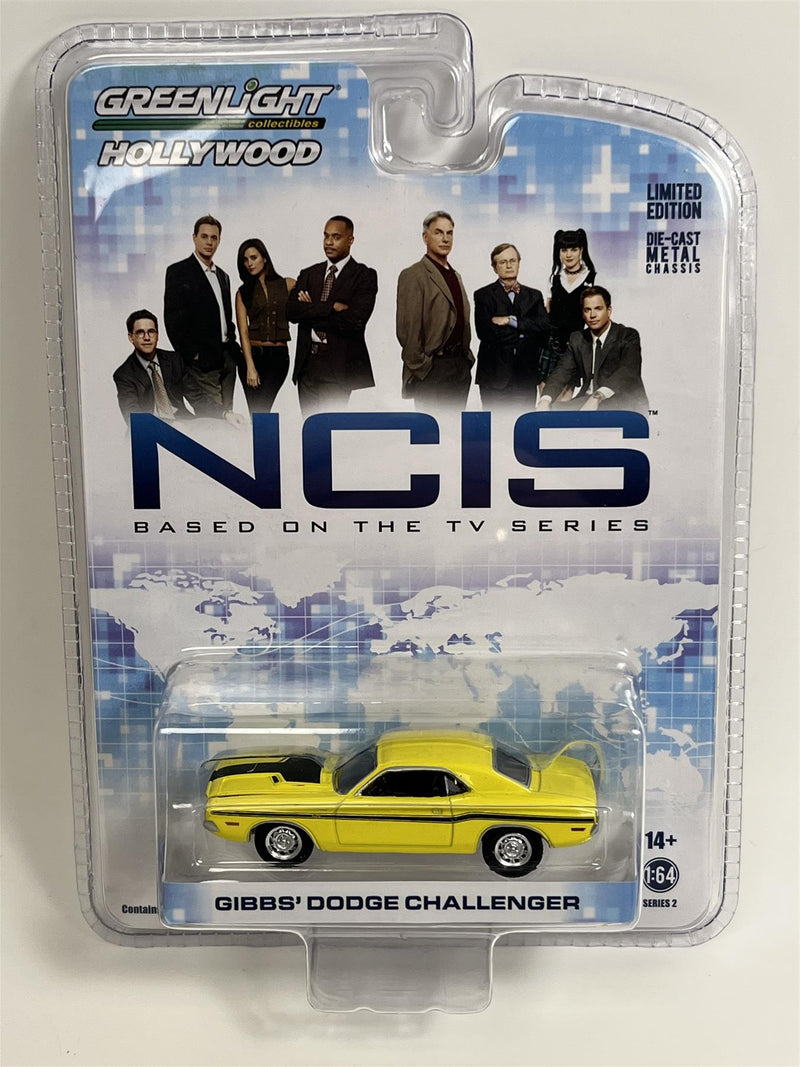 NCIS Gibbs Dodge Challenger Yellow 1:64 Scale Greenlight 44620D