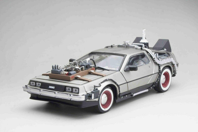 back to the future iii time machine 1:18 scale sun star 2712