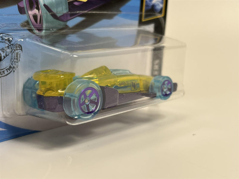 Hot Wheels Carbide X Raycers 1:64  FYF33D520 B2