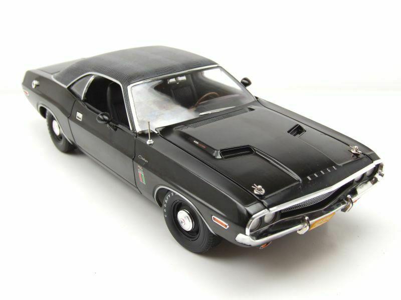 Dodge Challenger R/T The Black Ghost 1970 1:18 Scale Greenlight 13614