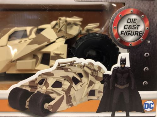 the dark knight batmobile camouflage version with batman 1:24 jada 98543