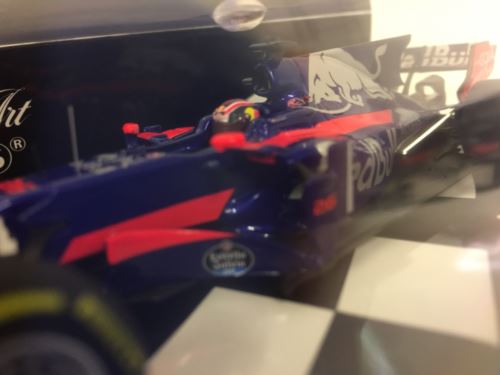 minichamps 417170026 d kvyat scuderia toro rosso str12 china 2017