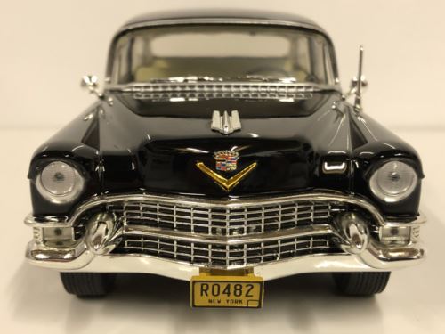 the godfather 1955 cadillac fleetwood series 60 1:24 scale greenlight 84091