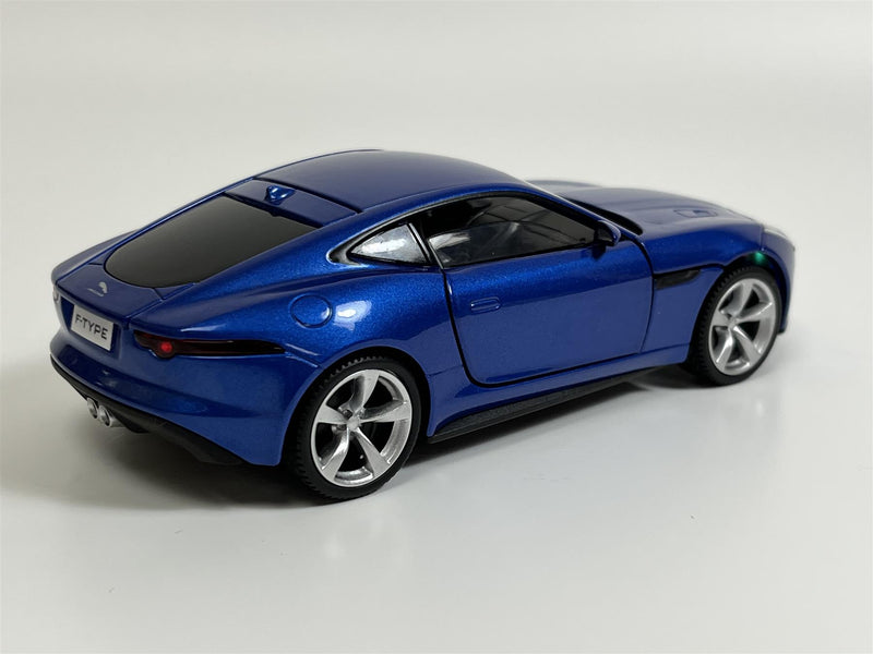 Jaguar F Type Blue LHD 1:32 Scale Light & Sound Tayumo 32110023